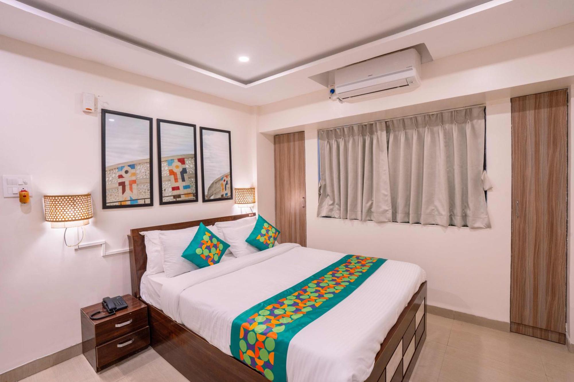 פונה Treebo Royal Comfort Atithi מראה חיצוני תמונה